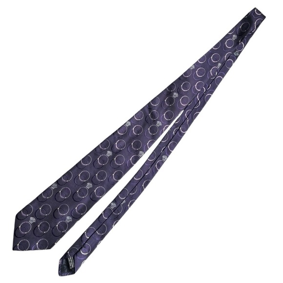 GIANNI VERSACE 90s Vintage Metallic Silk Medusa Pattern Tie Made in Italy - Picture 2 of 7